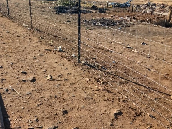 Commercial & Industrial Land