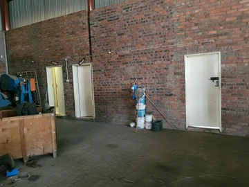 Warehouse & Factory