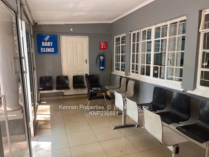 Commercial Property Located On Rowland Square Milton Park 