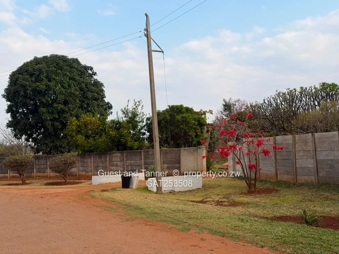 Banket Low-Density Residential Stand for Sale