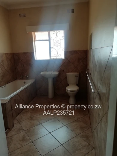 Spacious 4-Bed Kamfinsa Property with Borehole & Solar Backup