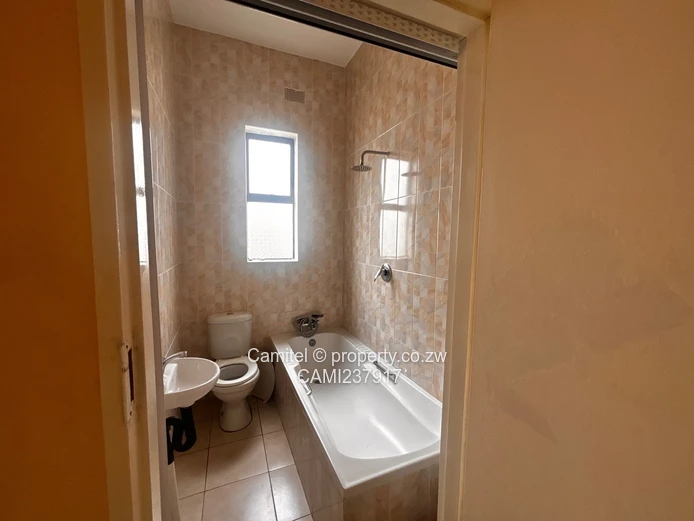 Greendale 5 Bedroom Gated Townhouse 