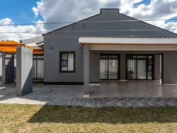 3 Bedroom Townhouse Complex