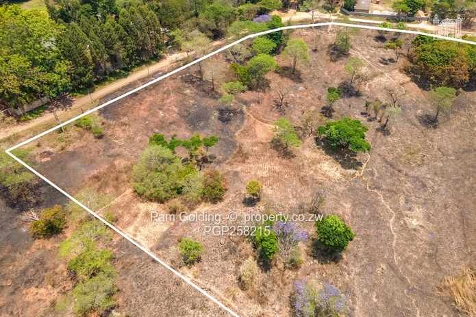 Two And Half Hectares of Land on Highland Glen  (Sole Mandate)