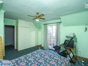 3 Bedroom Garden Flat