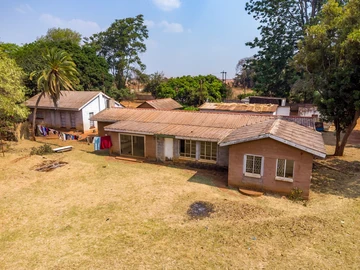 Farm & Agricultural Land