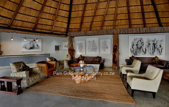 Boutique Hotel in Mica Point Kariba with Lake Views