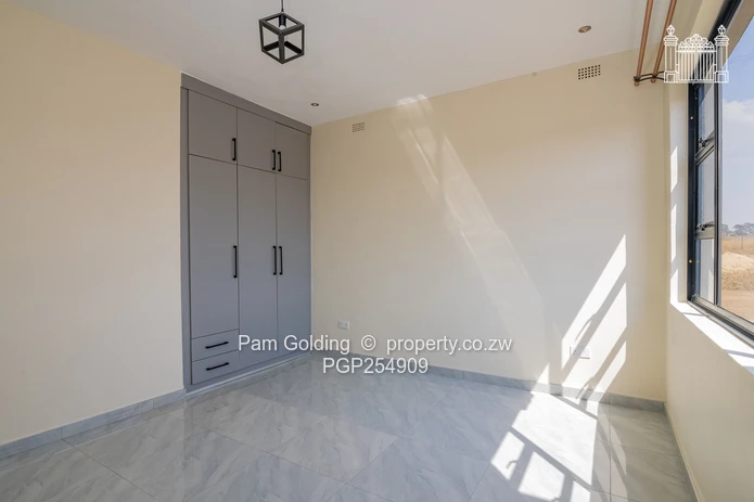 Newly Built Townhouse To Let – Pomona City