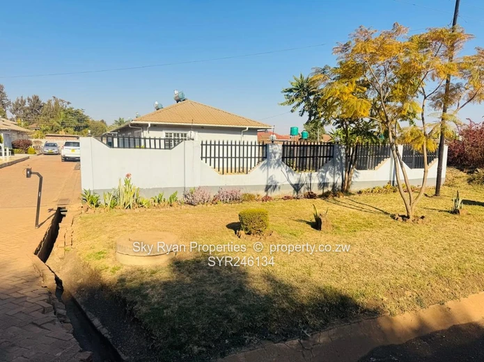 Marlborough Garden Flat For Sale