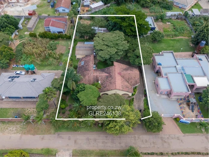 Elegant 5-Bed Westgate Home with Pool & Borehole