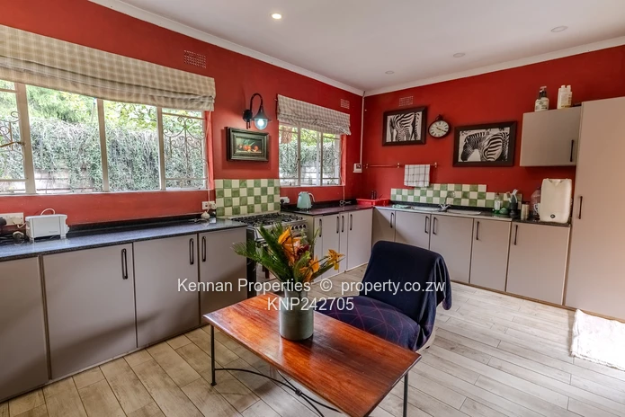 Tranquil Home, Prolific Borehole and Excellent Power! (Sole Mandate)