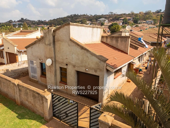 Cold comfort House for sale  (Sole Mandate)
