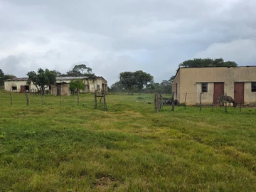 Farm & Agricultural Land