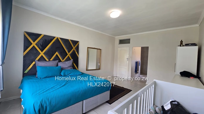 Charming Family Home for Sale in Pleasant Valley (700sqm) (Sole Mandate)