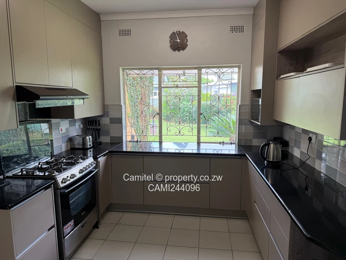 Parquet-floored Furnished 3-Bed Home w/Borehole — Alexandra Park