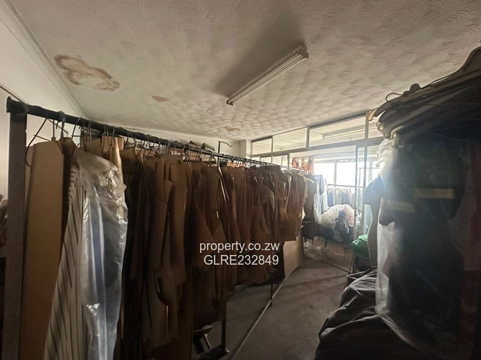 All in One (Business) Warehouse to Let Ardbennie