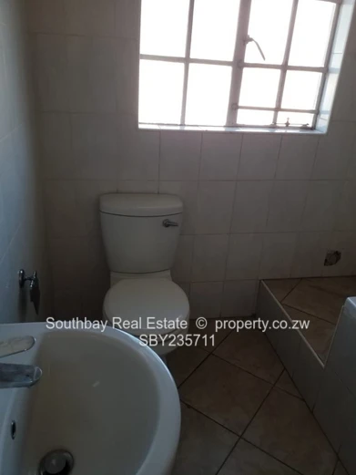 Newlands apartment for sale