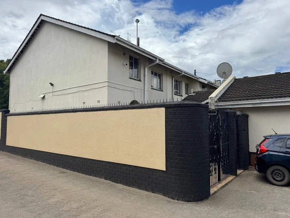 3 Bedroom Garden Flat