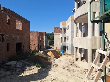 3 Bedroom Flat & Apartment
