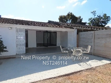 2-Bedroom Garden Flat to Rent in Greystone Park