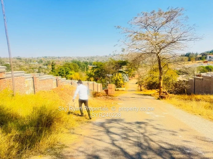 Borrowdale, Helensvale Stand For Sale