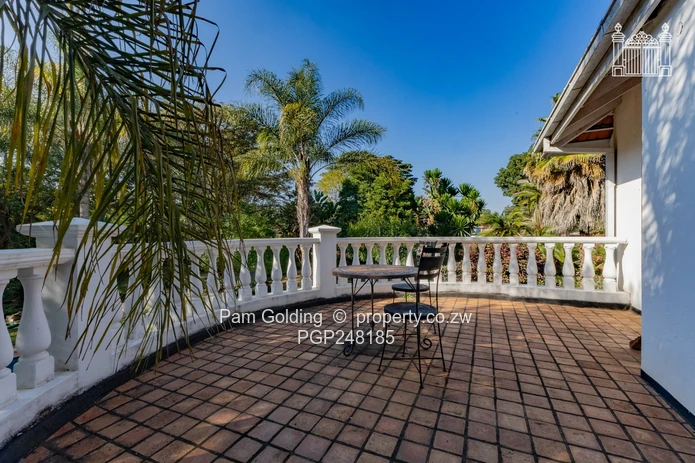 Elegant Family Residence on Orange Grove Drive, Highlands