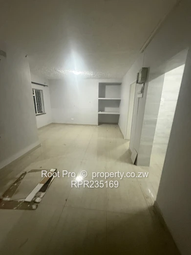 Mabelreign Flat to Let