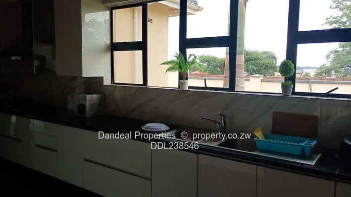 Gletwyn-Police Heights