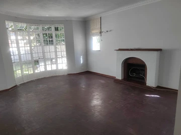 3 Bedroom Garden Flat