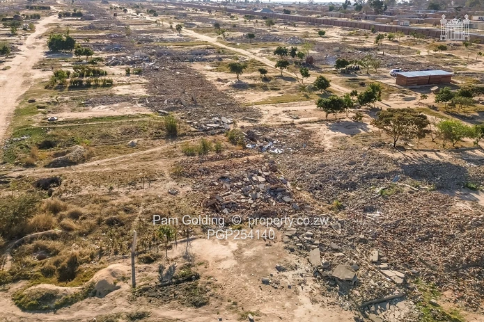 20 Hectares Ideal For A Mixed Use Development Along Chitungwiza Rd