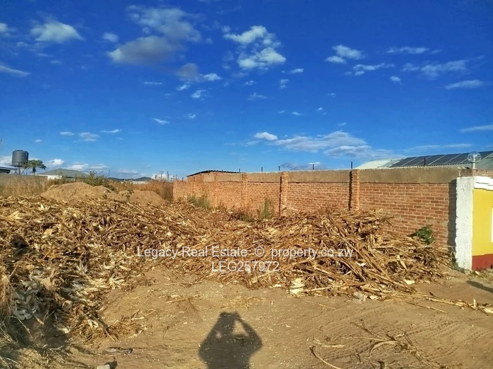 286 sqm Stand in Chivhu | Municipal Water & Gravel Road