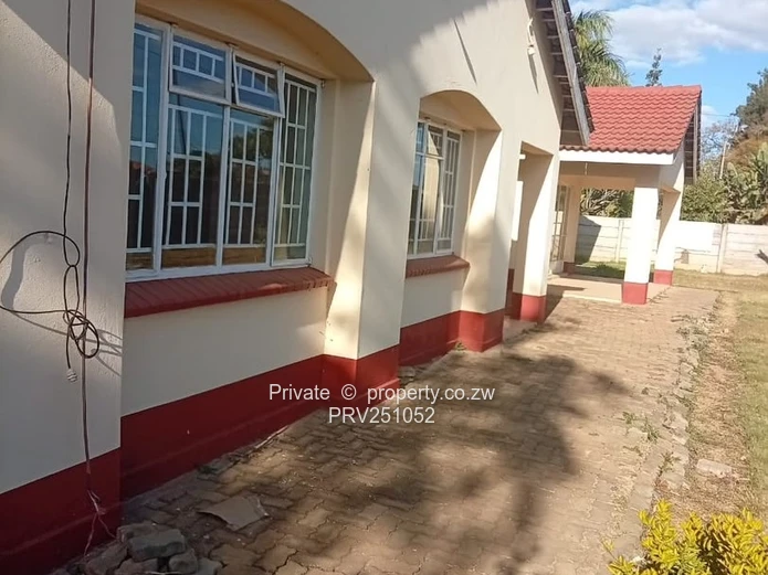 Goodhope 5-Bed House — Borehole & Built-In Wardrobes