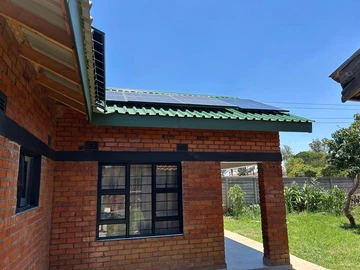 Cottage For Rent In Adylinn Area 