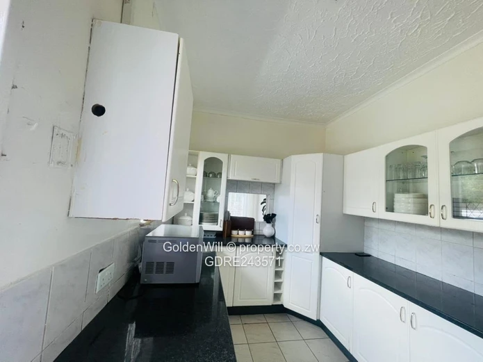 Stunning House for Sale in Marlborough 