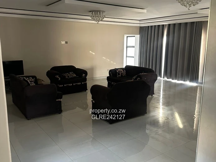 Modern 3-Bed Borrowdale Home with Borehole & Open-Plan Living