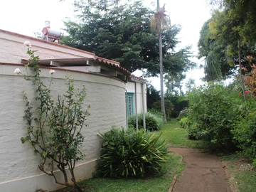 2 Bedroom Garden Flat