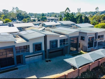 5 Bedroom Townhouse Complex