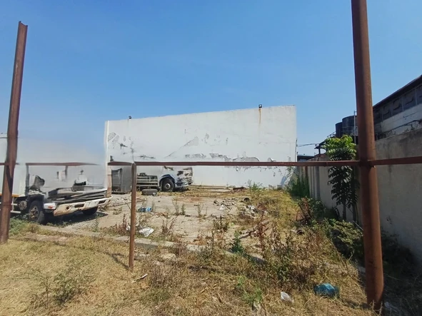 Warehouse & Factory