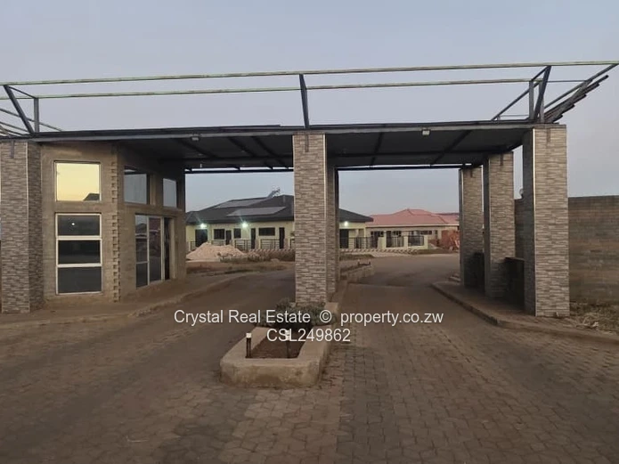 Views Park Stand – Prime Location in a Gated Community  (Sole Mandate)