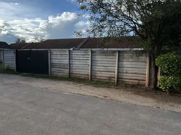 2 Bedroom Garden Flat