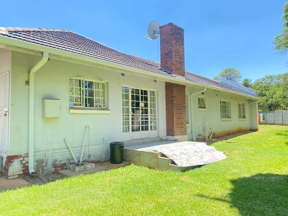 Charming Garden-flat In Hillside For Rent
