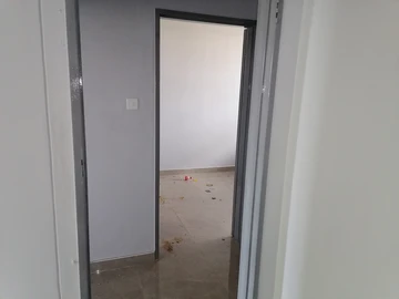 2 Bedroom Flat & Apartment