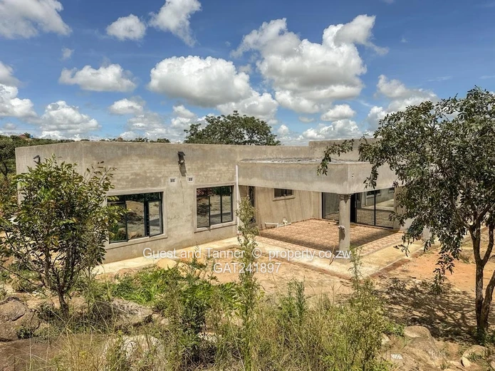 4 Bedroomed house For Sale In Crowhill 