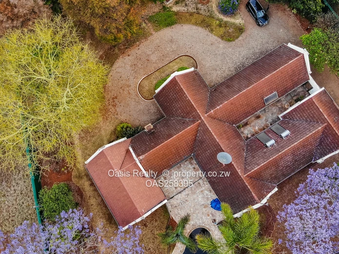 A Substantial Four-Bedroom Family Home with Pool on 4,047 sqm – Bowood Road, Mount Pleasant