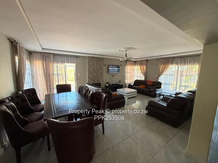 Beautiful Mount Pleasant Heights: 4-Bed with Borehole & Solar