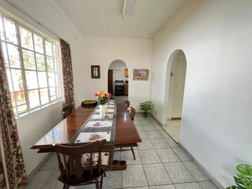 2 Bedroom Garden Flat