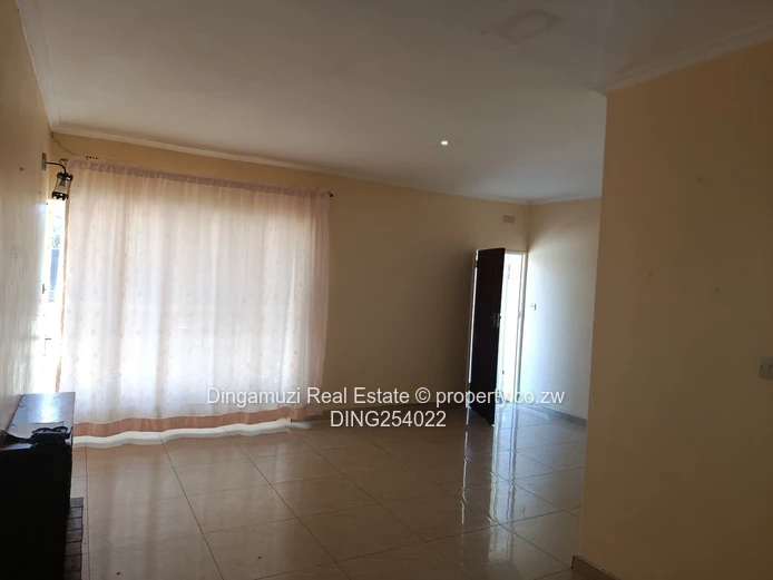 Family home in Sunridge
