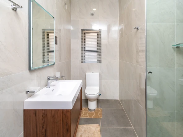 3 Bedroom Garden Flat