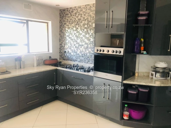 Brookeridge Double Storey For Sale 