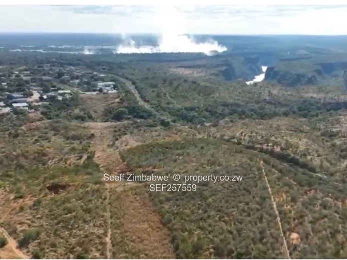 1,800ha Victoria Falls — Subdivision Potential & Tarred Frontage